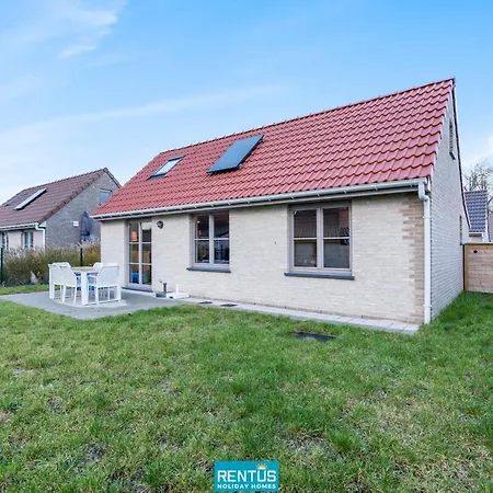 Dunewind - Quietly Located At Lombardsijde *